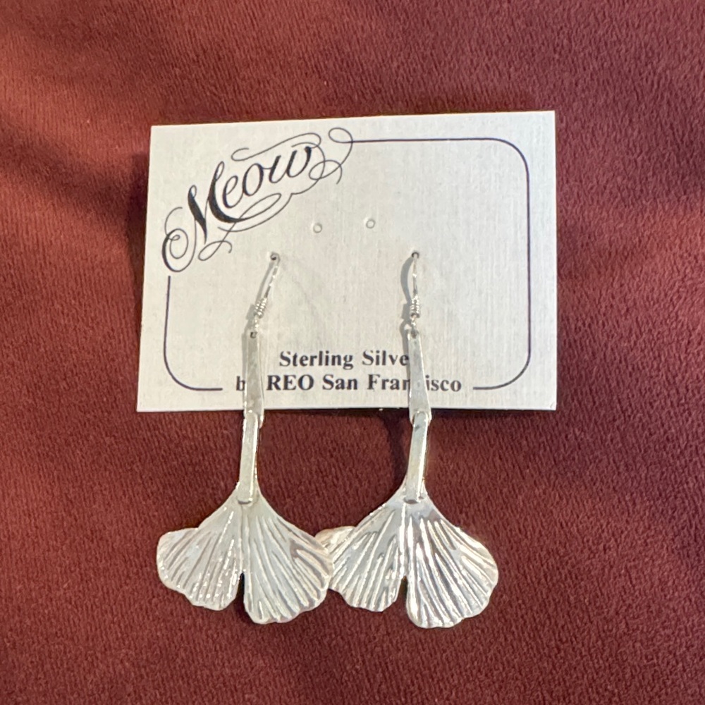 Sterling Silver Ginko Leaf Earrings